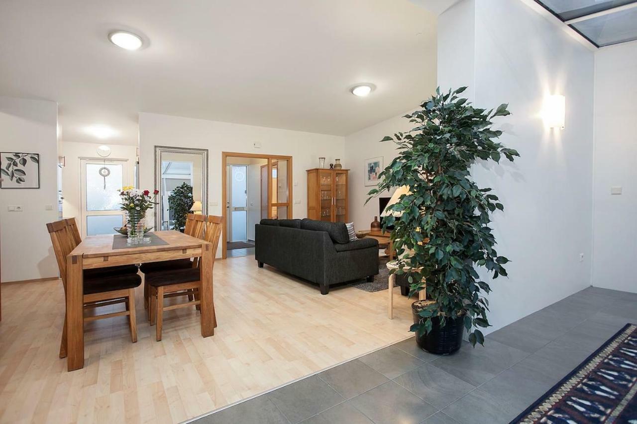 Cozy 3 Bedroom House Near The Blue Lagoon Njarthvik Extérieur photo